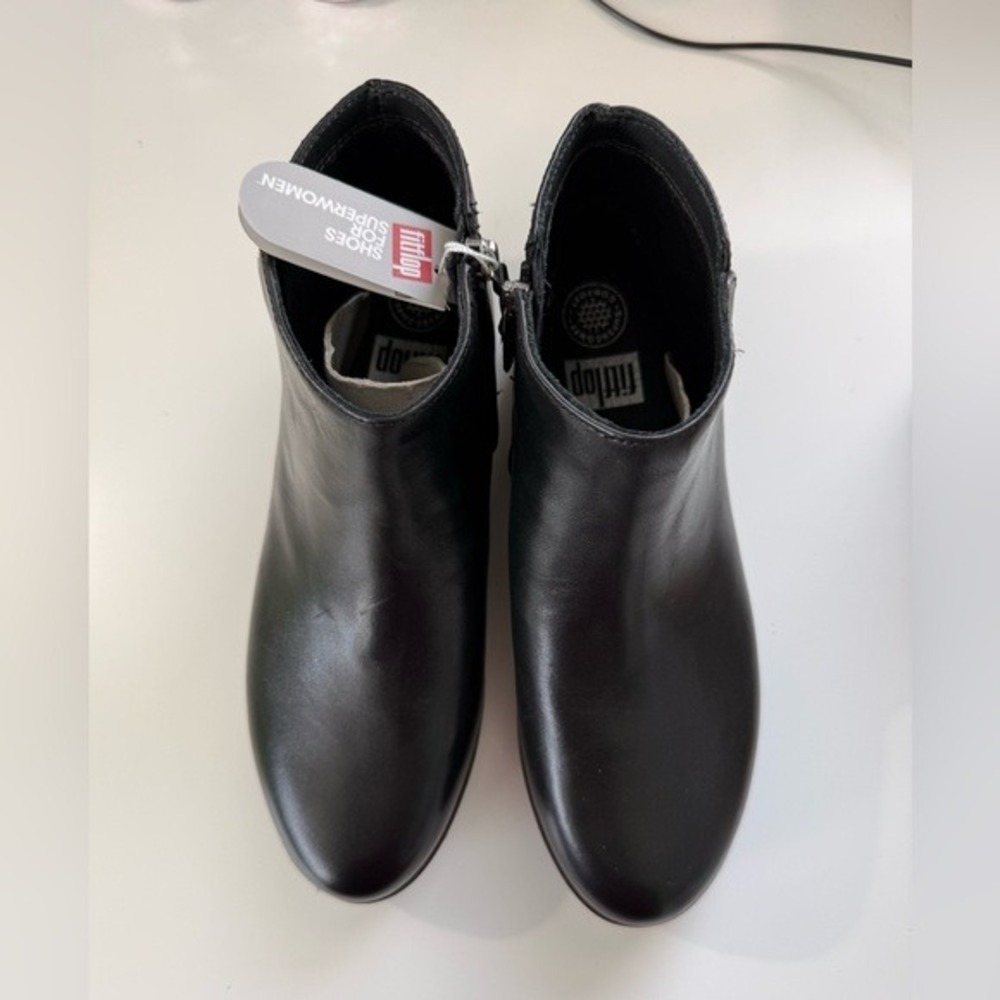 FitFlop‎ Ziggy Black Leather Zip Ankle Bootie 8.5 NIB SupercomFF Ergonomic APMA - Picture 8 of 12